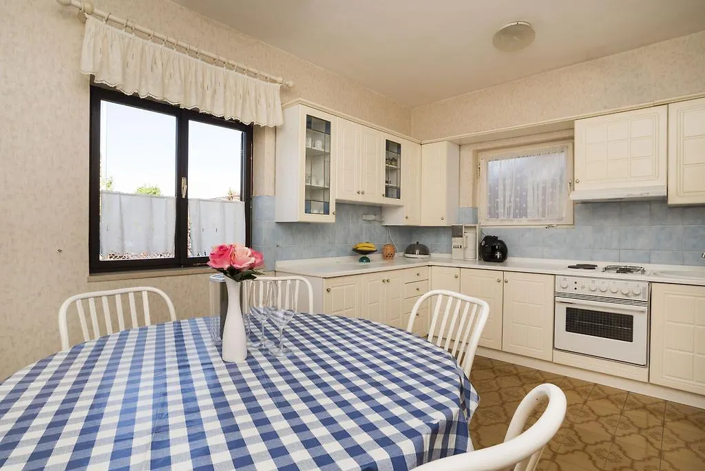 Apartment Vesna Komunela 0*, Umag Croatia